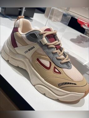 Steve Madden Beige Gray White Mesh Chunky Sneakers with Red Accents